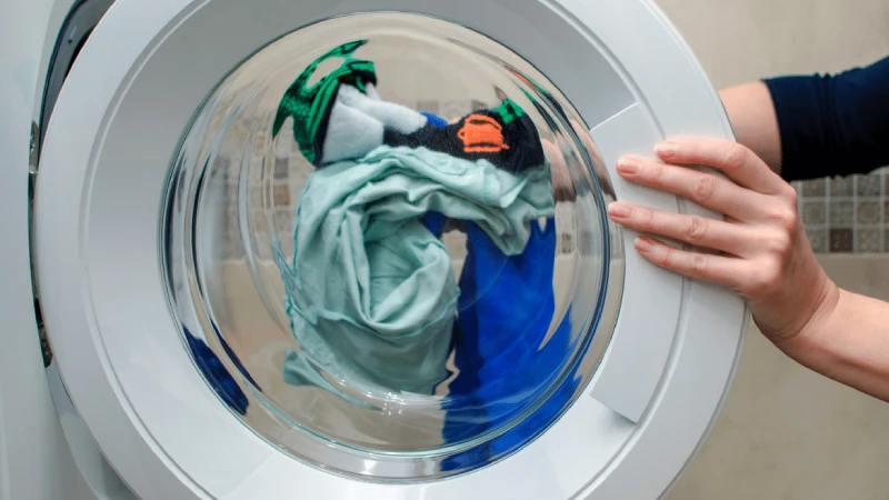 شستن لباس ورزشی